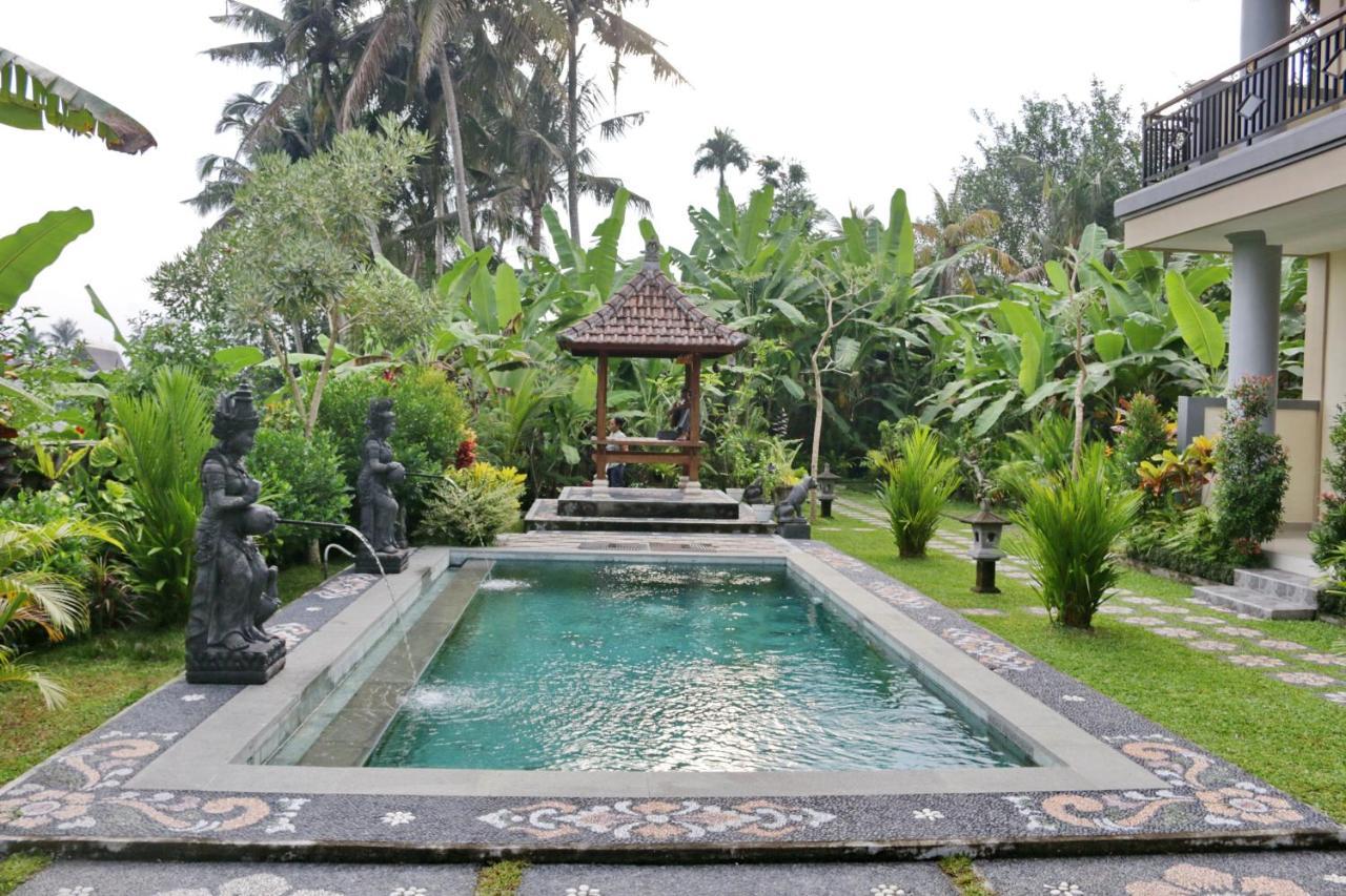 Mira Family Guest house *